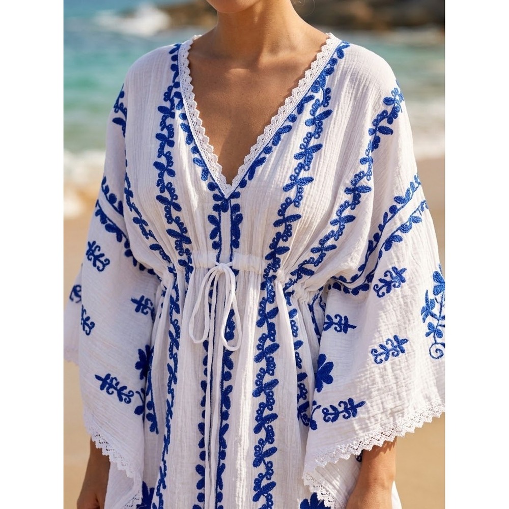 La Blanca Bali Gardens Blue Soutache Embroidered Tunic Cover Up White Cotton S
